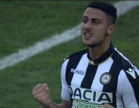 他在球场上 他在球场上