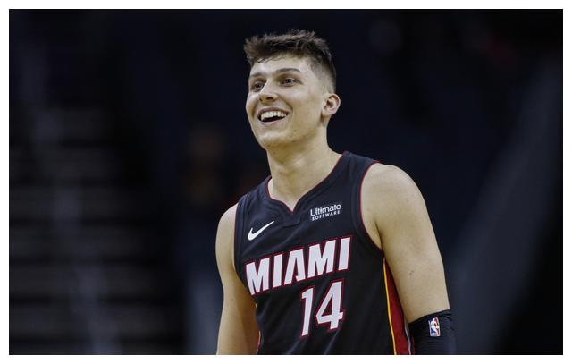 塑中场的战 塑中场的战