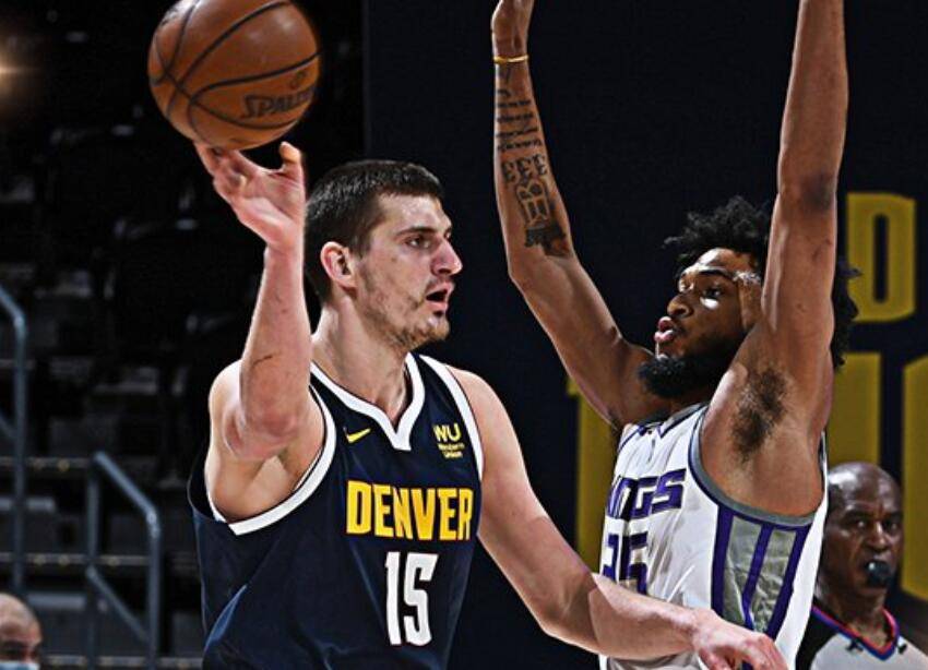 辽宁男篮正 辽宁男篮正